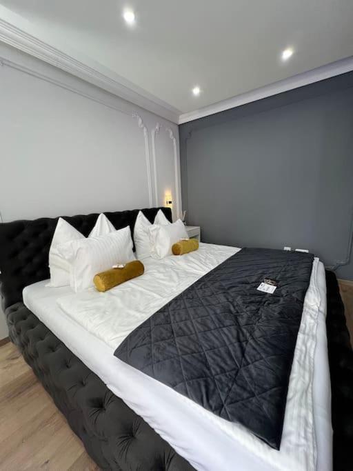 Traum Wohnung Mit Kingsize-Bett Graz Ngoại thất bức ảnh